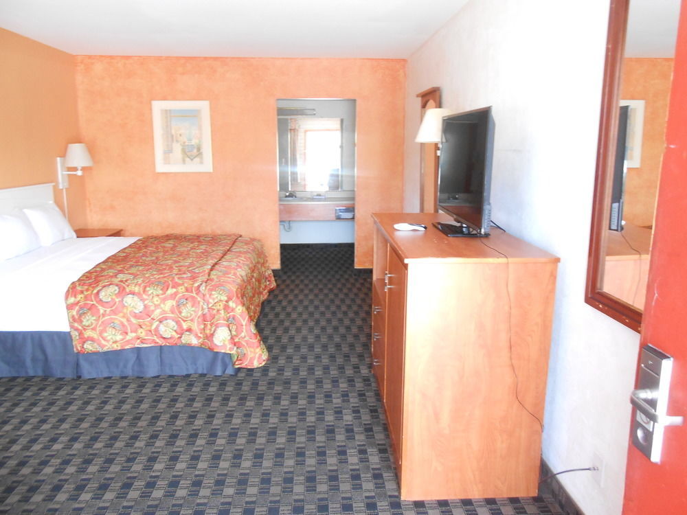 Extend-A-Suites Phoenix Eksteriør bilde